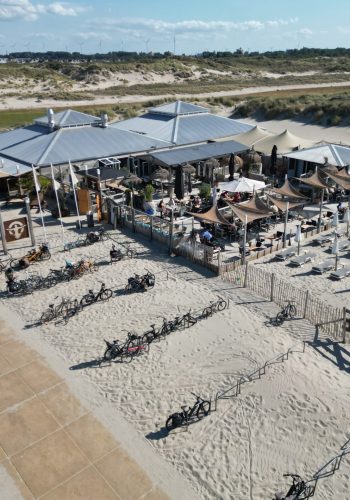 Zomertijd Strand_dronefotografie (2)